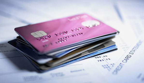 信用卡发行量在下滑?